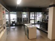 Locale in affitto di 120 m² in Via Roma