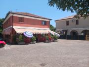 Locale in affitto di 120 m² in Vicolo Giovanni Pascoli, 2