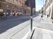 Locale in affitto di 130 m² in Largo Arenula