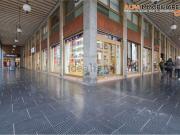 Locale in affitto di 132 m² in Via Fratelli Rosselli, 2