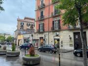 Locale in affitto di 135 m² in Piazza Umberto Giordano