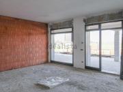 Locale in affitto di 135 m² in Via Maestri del Lavoro