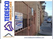 Locale in affitto di 138 m² in Via Napoli