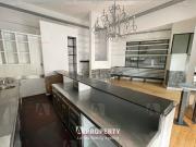 Locale in affitto di 140 m² in Piazza dei Carracci, 4