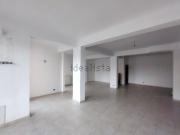 Locale in affitto di 140 m² in Via America