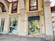 Locale in affitto di 140 m² in Via Cernaia, 38