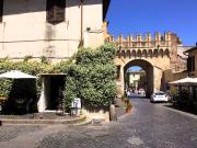 Locale in affitto di 140 m² in Via G. Garibaldi