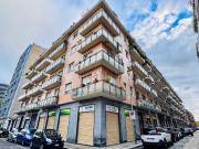 Locale in affitto di 140 m² in Via Tiziano Vecellio, 40