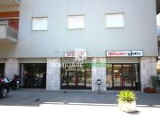 Locale in affitto di 140 m² in Viale Gallipoli, 1