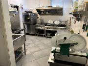 Locale in affitto di 150 m² in Piazza Duca degli Abruzzi