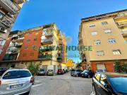 Locale in affitto di 150 m² in Via Diomede Carafa, 58