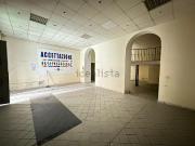 Locale in affitto di 150 m² in Via Leonardo di Capua