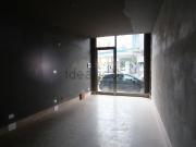 Locale in affitto di 150 m² in Via Serroni, 10