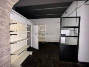 Locale in affitto di 157 m² in Via del Fiume