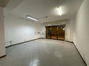 Locale in affitto di 160 m² in Strada Provinciale San Magno