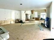 Locale in affitto di 160 m² in Via Giovanni Amendola, 43