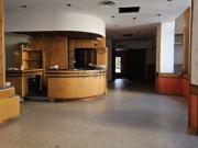Locale in affitto di 160 m² in Via Toscana, 2