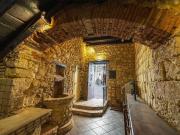 Locale in affitto di 163 m² in Via Vincenzo Sulis