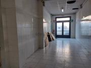 Locale in affitto di 165 m² in Viale Italia