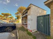 Locale in affitto di 16 m² in Via Eschilo
