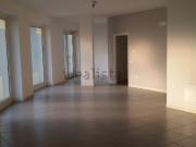 Locale in affitto di 170 m² in Via Angelo Mazzoldi, 135