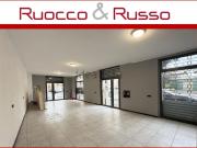 Locale in affitto di 70 m² in Via Cipro