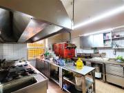 Locale in affitto di 200 m² in Via della Casetta Mattei