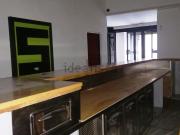 Locale in affitto di 170 m² in Via Giuseppe Lunati