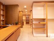 Locale in affitto di 170 m² in Viale Giacomo Matteotti