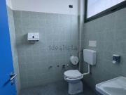 Locale in affitto di 180 m²