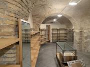 Locale in affitto di 180 m²