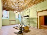 Locale in affitto di 180 m²