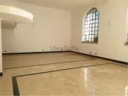 Locale in affitto di 180 m² in Via G. Garibaldi
