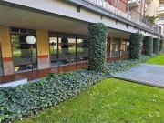 Locale in affitto di 180 m² in Via Giovanni Songia, 10