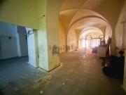 Locale in affitto di 186 m²