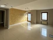 Locale in affitto di 190 m² in Via Antonio Locatelli