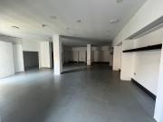 Locale in affitto di 197 m² in Corso Europa