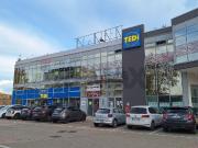Locale in affitto di 2000 m² in Via Tiburtina Valeria, 57