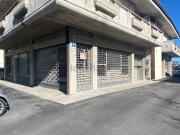Locale in affitto di 200 m² in Via Leonardo da Vinci