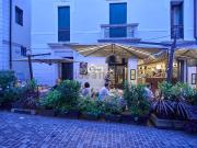 Locale in affitto di 200 m² in Vicolo Jacopo Vittorelli, 63