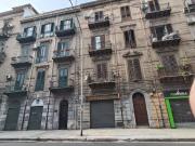 Locale in affitto di 204 m² in Via Goethe