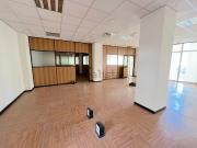 Locale in affitto di 210 m² in Piazza Giacomo Puccini