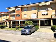 Locale in affitto di 218 m² in Via Cacciatori delle Alpi, 28