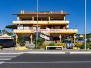 Locale in affitto di 220 m² in Via Ardeatina, 726