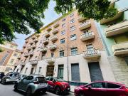 Locale in affitto di 221 m² in Via Rovigo, 3