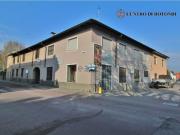 Locale in affitto di 230 m² in Via L. dell&apos Acqua, 3