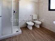 Locale in affitto di 232 m² in Via Giuliano Cassiani