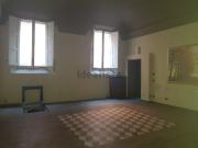 Locale in affitto di 238 m²