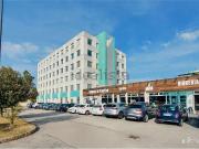 Locale in affitto di 254 m²