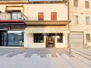 Locale in affitto di 260 m² in Via Dante Alighieri, 227